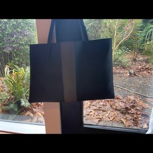 Black pebbled leather Vince Camuto tote